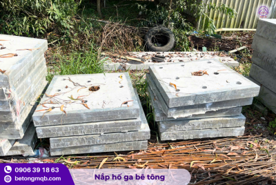 Nắp hố ga bê tông 900x900x100mm