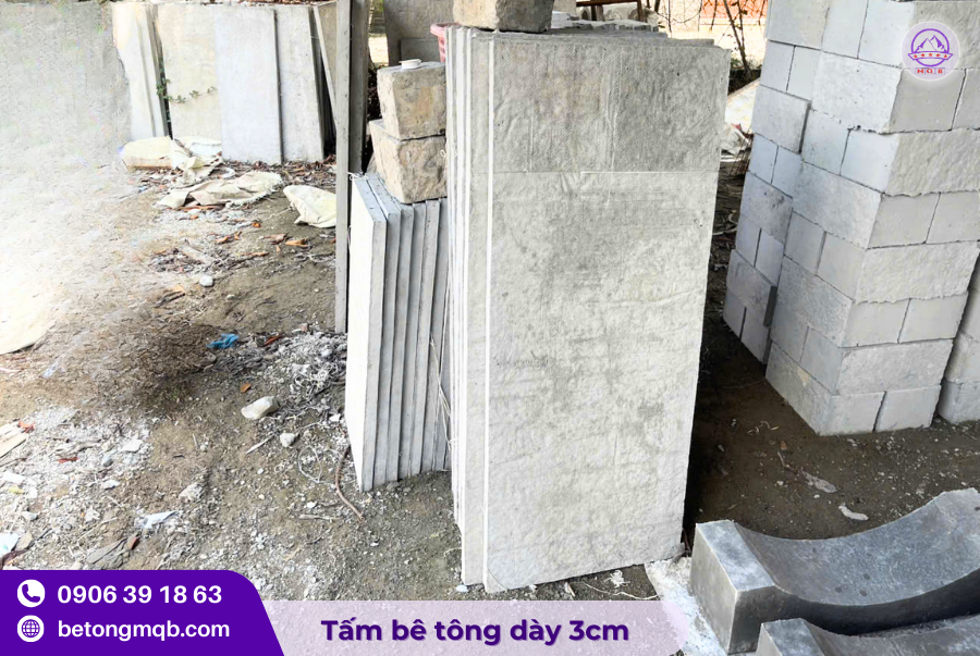 tam dan be tong 500x1000x30mm lat loi di
