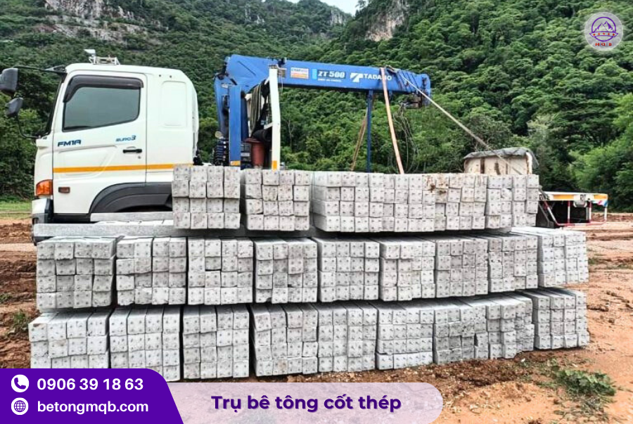 Ứng dụng của trụ bê tông 100x100x2500mm rào lưới B40 1 Trụ bê tông 100x100x2500mm chất lượng