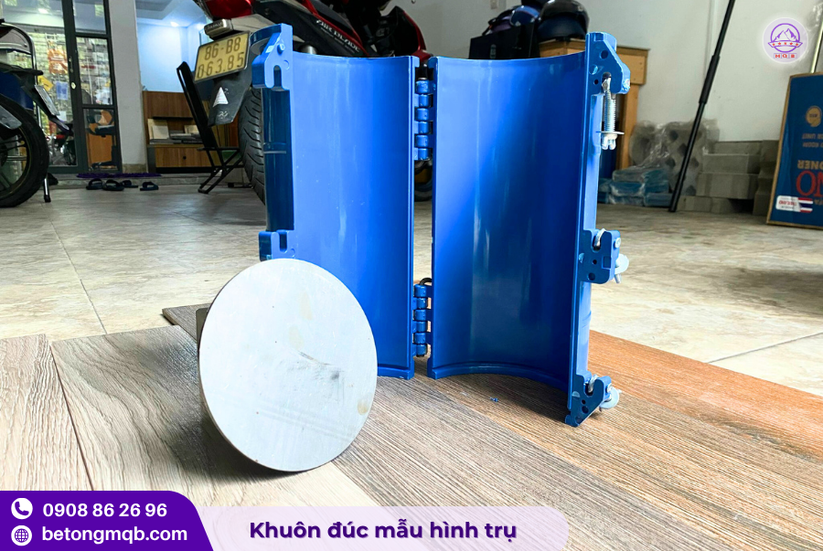 khuon duc mau hinh tru hai manh gia re