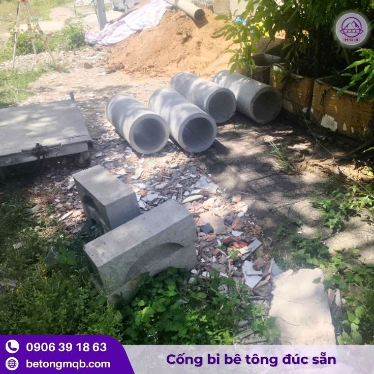 Cống bi bê tông dài 1 mét chuyên dùng cho công trình dân sinh 1 Cống bi bê tông dài 1 mét và gối đỡ