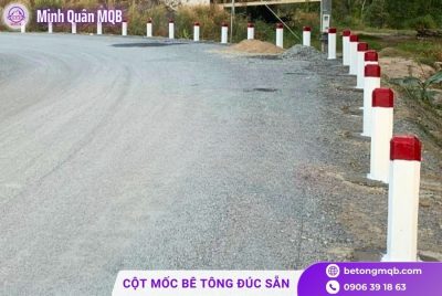 Cọc tiêu bê tông cốt thép giao thông
