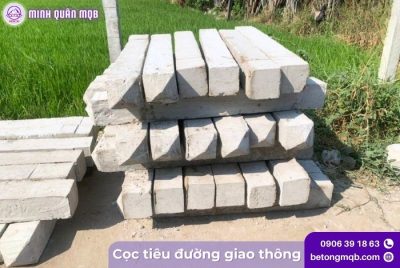 Cọc tiêu bê tông giao thông
