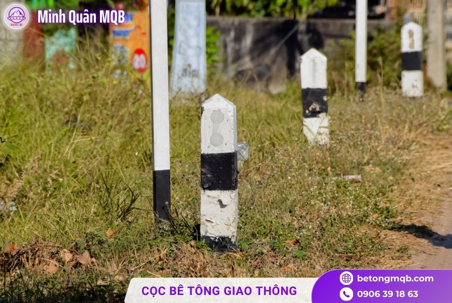 Cọc tiêu bê tông cảnh báo cho đường bộ 5 Cọc tiêu bê tông cốt thép cho đường bộ