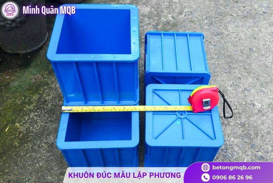 Khuôn đúc mẫu lập phương 15x15x15cm liền mảnh bằng nhựa ABS 1 Khuôn đúc mẫu lập phương 15x15x15cm
