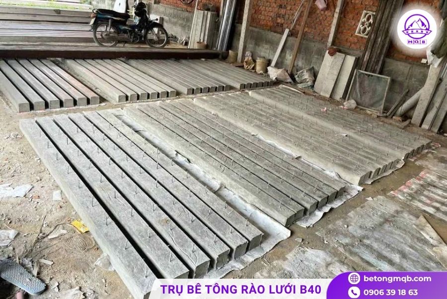 Cột hàng rào bê tông đúc sẵn, giá rẻ, bền bỉ 1 Cột hàng rào bê tông đúc sẵn