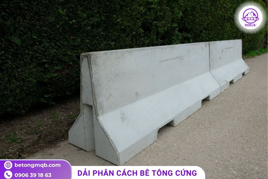 dai phan cach be tong 2m duc san