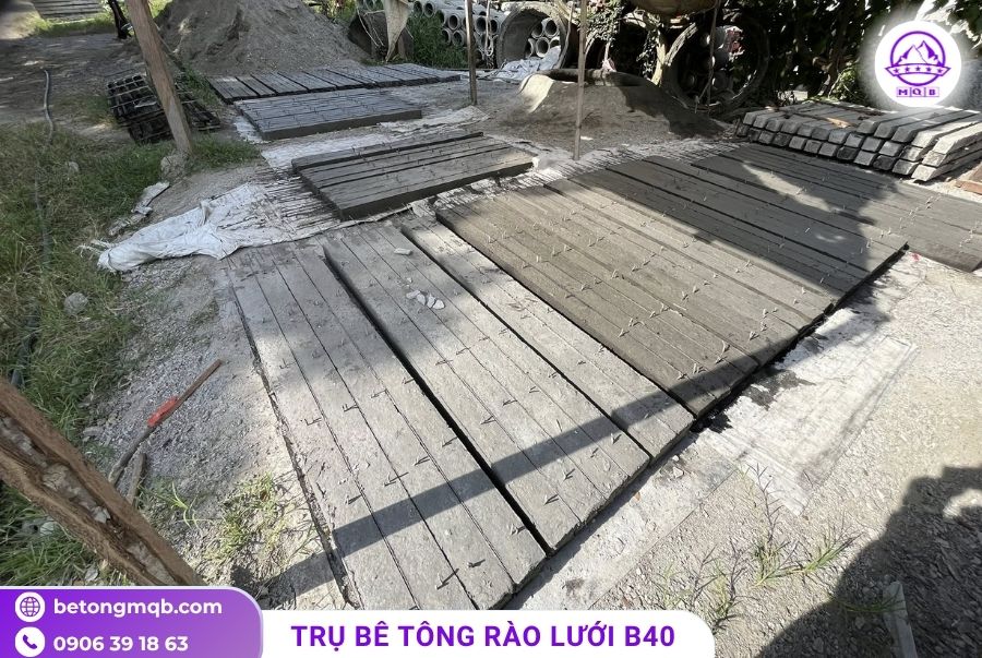 Trụ xi măng hàng rào dài 2.5m giá tốt tại Miền Nam 3 Trụ xi măng hàng rào từ Minh Quân MQB