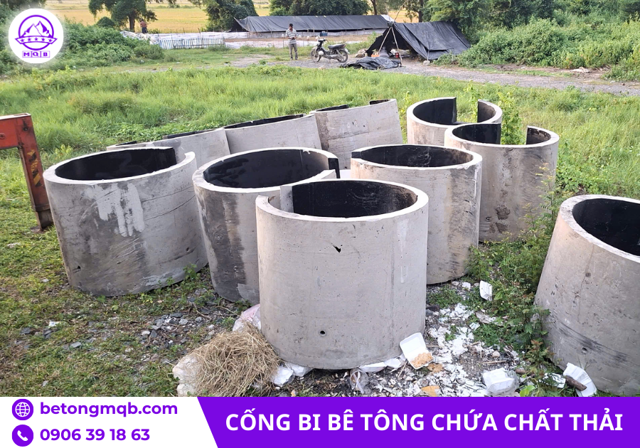 Bi bê tông chứa chất thải tại Miền Nam