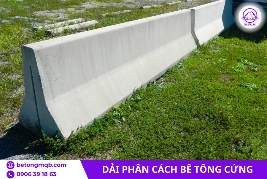 Chuyên sản xuất dải phân cách bê tông cứng 50x85x200cm 3 dai phan cach be tong cung