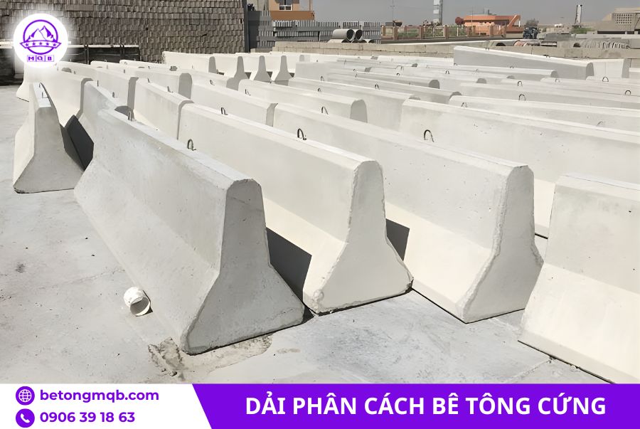 Chuyên sản xuất dải phân cách bê tông cứng 50x85x200cm 4 dai phan cach be tong cung be tong duc san