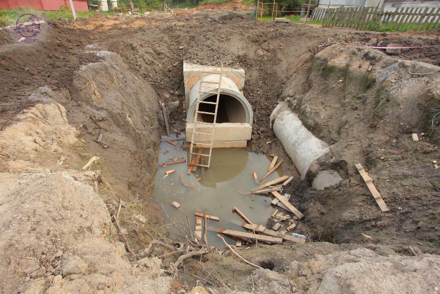 ong cong thoat nuoc ha tang