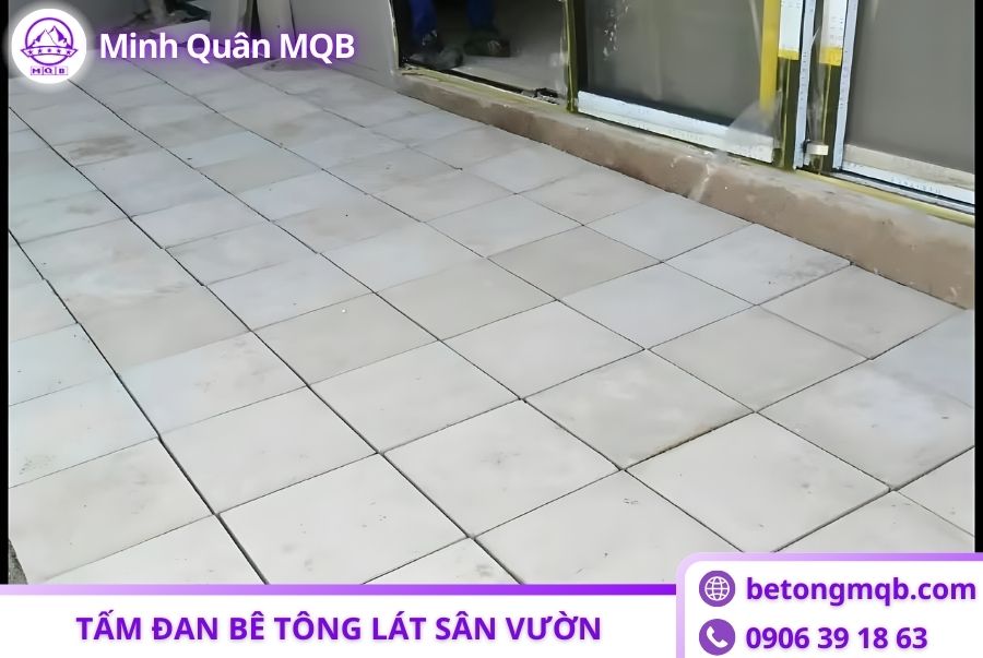Tấm xi măng lát sân vườn