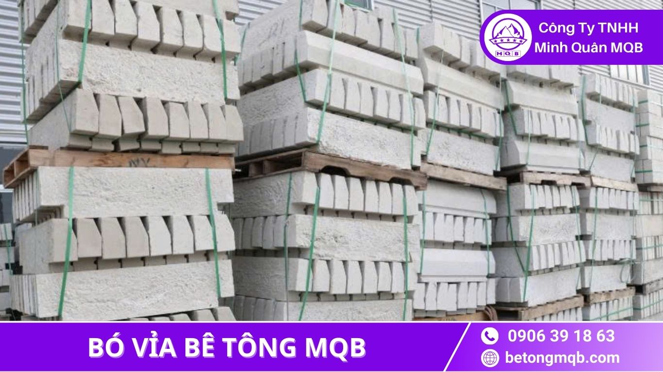 Bó Vỉa Phân Tuyến KCN – Giải Pháp An Toàn 2026 | Bê Tông MQB 1 bó vỉa phân tuyến KCN trong nhà máy