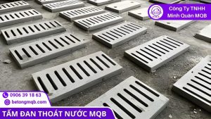 thay tấm đan thoát nước khi cao độ mặt tuyến bị lệch gây va đập