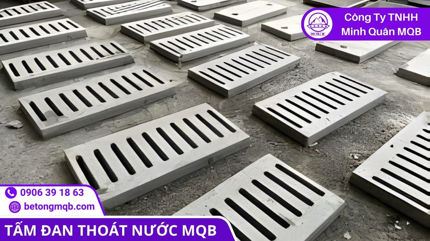 thay tấm đan thoát nước khi cao độ mặt tuyến bị lệch gây va đập