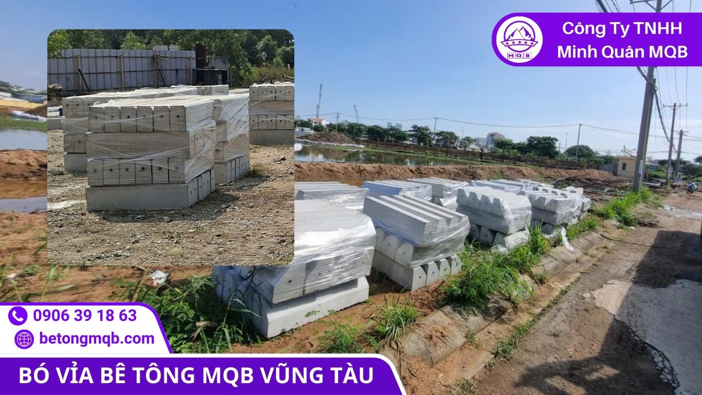 bảo dưỡng bê tông bó vỉa sau lắp đặt bằng che chắn và tưới ẩm theo mốc thời gian