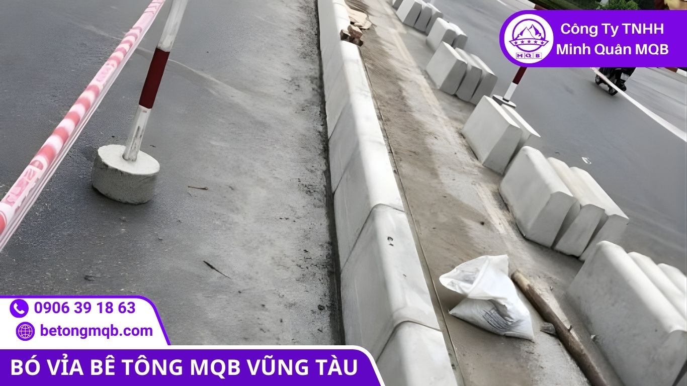 bảo dưỡng bê tông bó vỉa sau lắp đặt kiểm tra mạch và chống nứt mép bó vỉa theo chuỗi