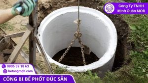 Kiểm tra cao độ và độ dốc tuyến thoát khi nghiệm thu bể phốt