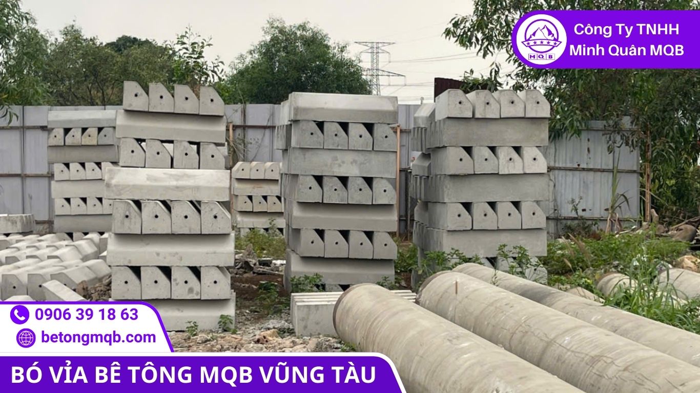 kiện bó vỉa chất lượng cao để vận chuyển đến một dự án Resort 5 sao tại Hồ Tràm