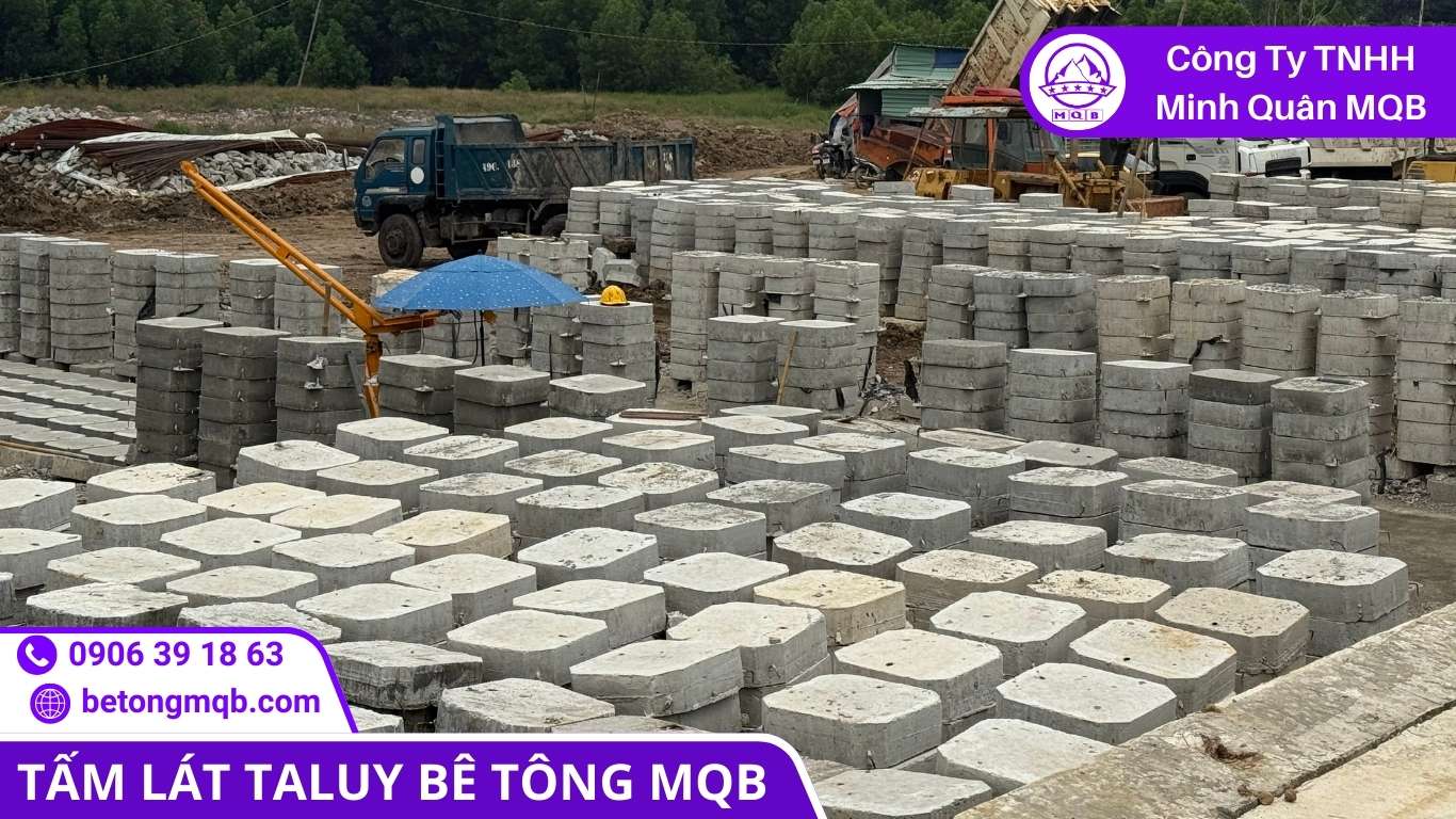 6 Quy Cách Tấm Taluy Phổ Biến Dễ Thi Công | Bê Tông MQB 3 Vận chuyển lắp đặt tấm taluy theo lô để hạn chế sứt cạnh