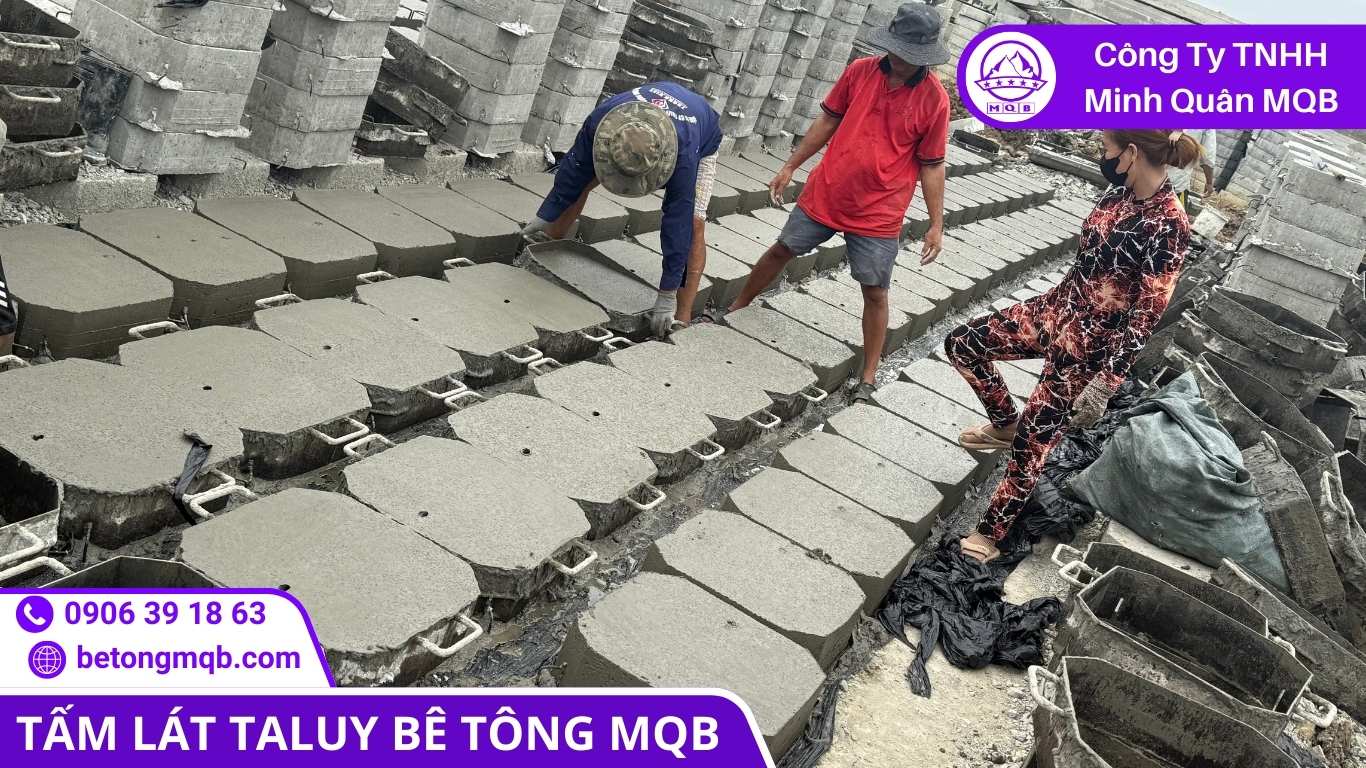 6 Cách Đọc Bản Vẽ Tấm Taluy Đúng Quy Cách | Bê Tông MQB 3 Vát cạnh và biên dạng mép giúp hạn chế sứt mẻ, giảm sai số gây hở mạch