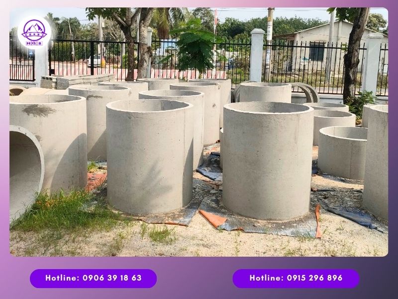 Bi bể phốt bằng bê tông