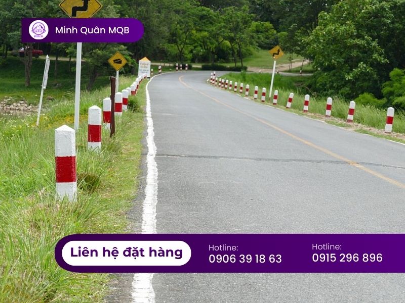 Cọc tiêu 120x120x1000mm bê tông