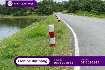 Cọc tiêu 120x120x1000mm bê tông cốt thép 8 Cọc tiêu 120x120x1000mm chất lượng