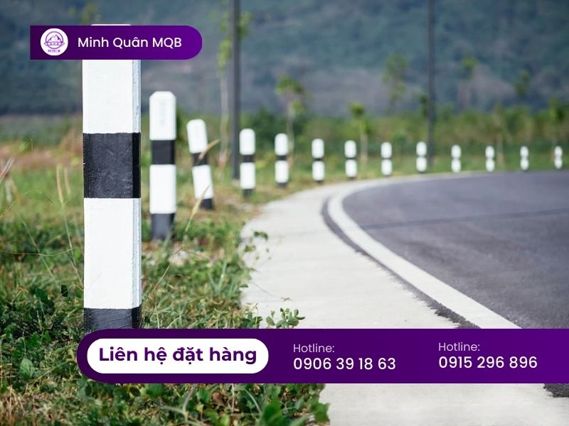 Cọc tiêu bê tông giao thông cao cấp