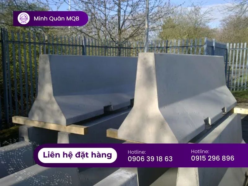 Dải phân cách 500x850x2000mm bê tông