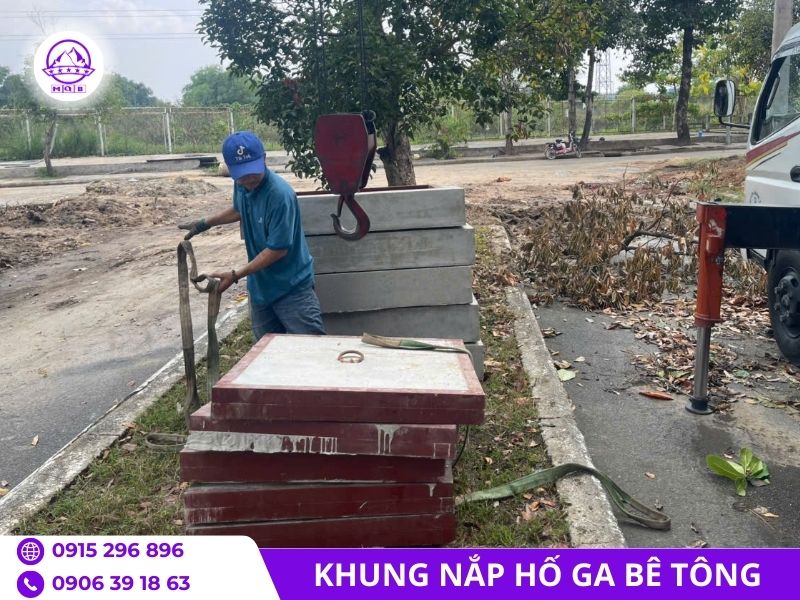 Khung nắp hố ga bê tông tại Miền Nam