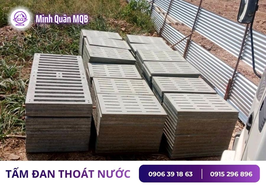 Tấm đan sàn thoát nước chăn nuôi