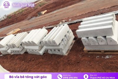 Bán bó vỉa hè vát góc