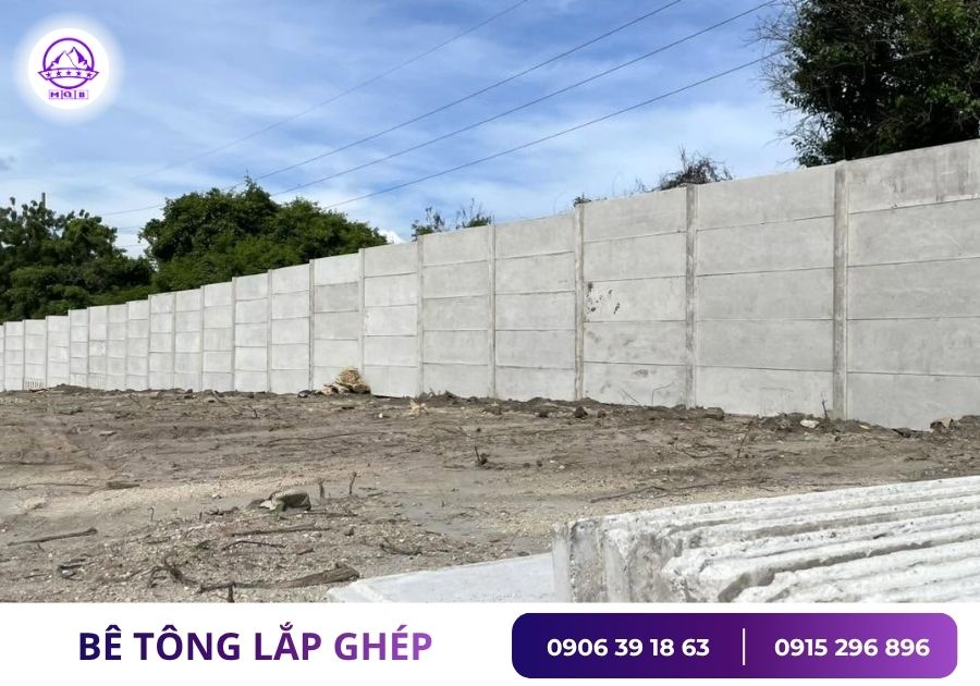 5 Cách Giúp Tường Rào Bê Tông Lắp Ghép Sử Dụng Bền Hơn 3 Tường rào bê tông lắp ghép