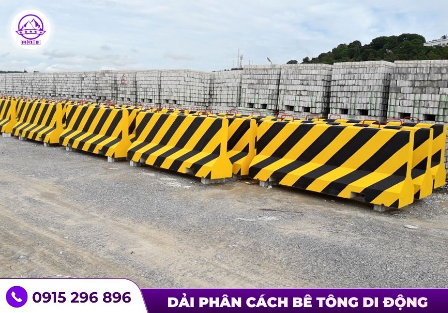 Dải phân cách BTCT