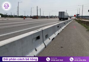 Dải phân cách chữ A