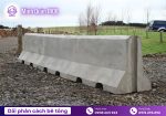Giá dải phân cách