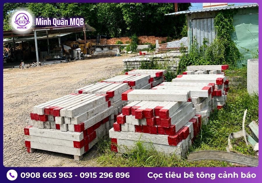 coc canh bao giao thong duc san
