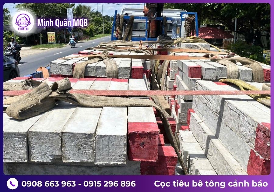 coc canh bao giao thong tai mien nam