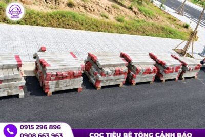 gia coc tieu canh bao duong bo