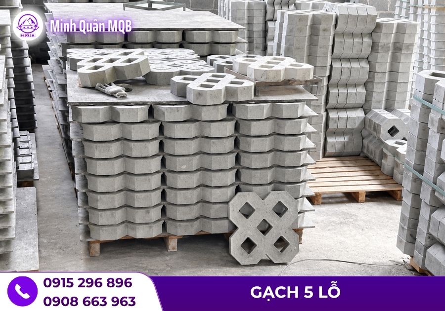 Gạch trồng cỏ 5 lỗ giúp giảm nhiệt vào mùa hè 3 Gạch trồng cỏ 5 lỗ tại xưởng