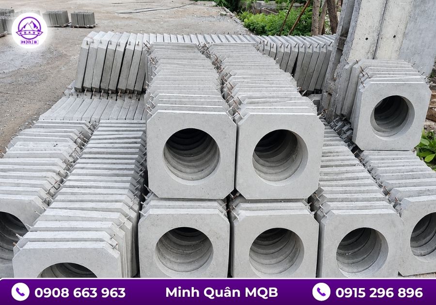 Gạch ốp bờ kè có dễ bị xô lệch khi mưa lớn? 1 Gạch ốp bờ kè